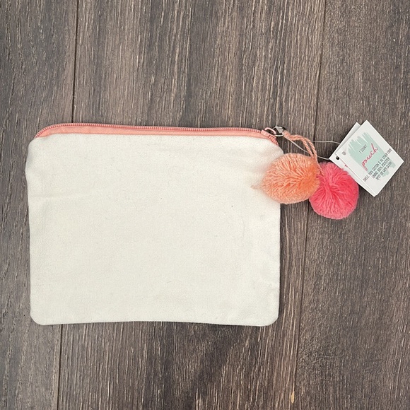 Makeup Bag - Picture 3 of 6